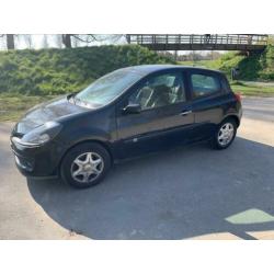 !!goed lezen!! Renault Clio 2.0 16V 3-DRS E4 2007 Zwart