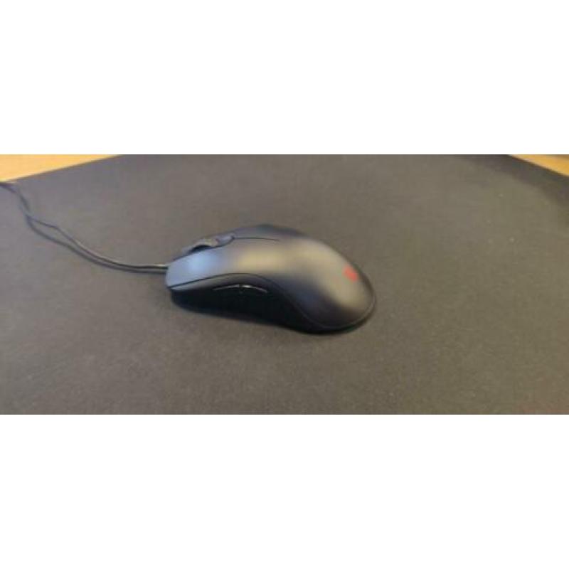 Zowie FK2 gaming muis