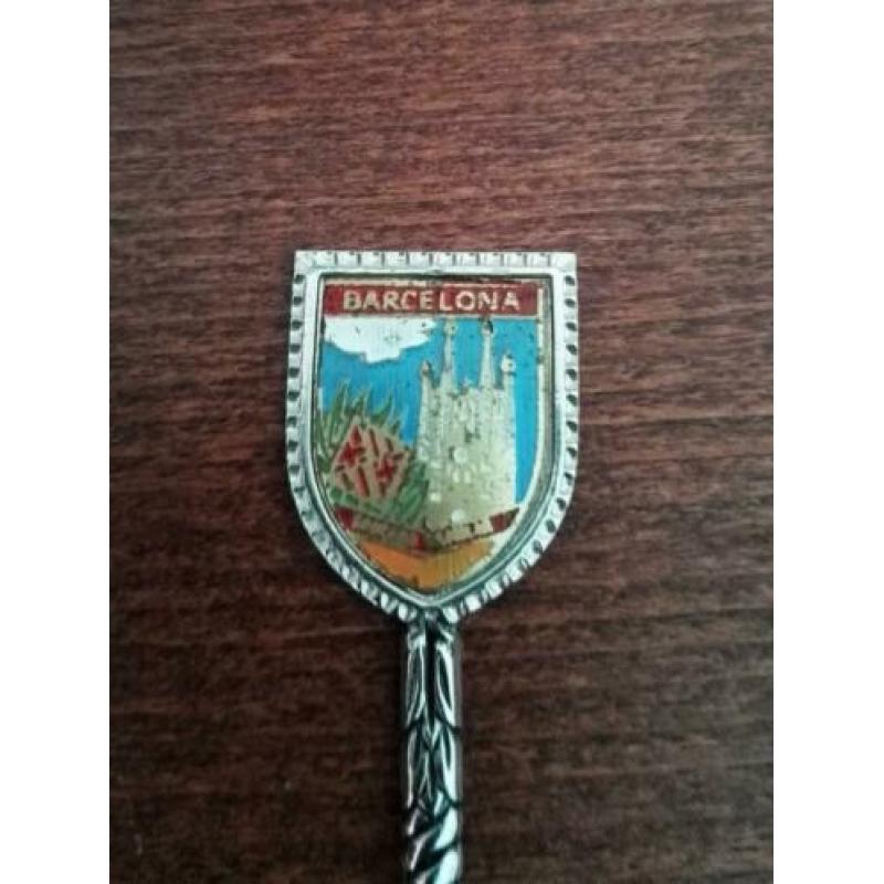 Nieuwe souvenir lepeltjes uit Europa