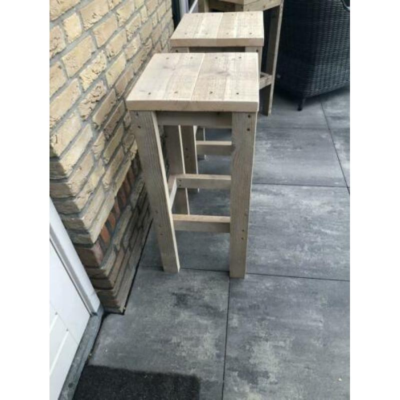 steigerhouten barkrukken zonder leuning