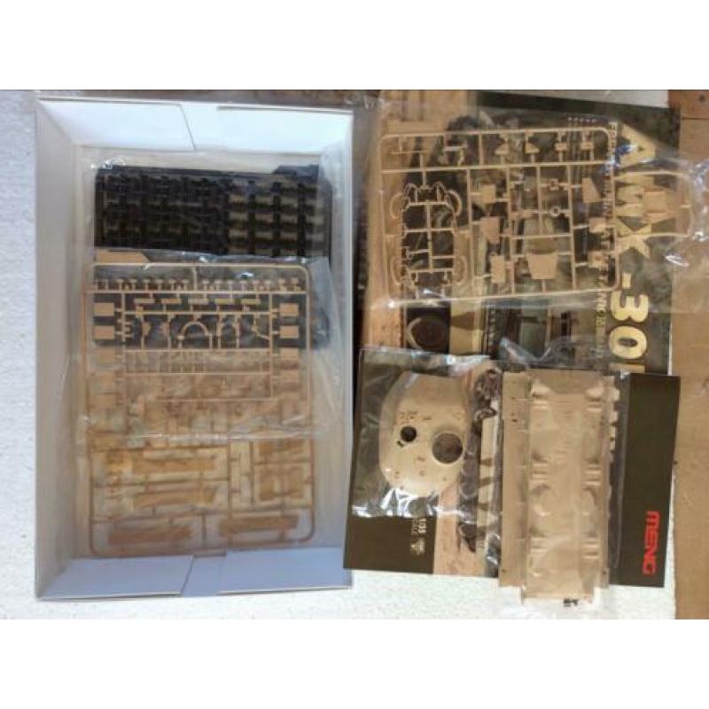 1/35 AMX-30B2 tank woestijn uitvoering van Tiger models