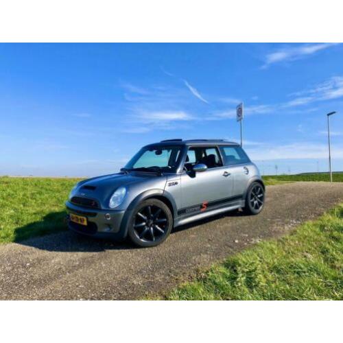 Mini 1.6 16V Cooper S 2004 Grijs