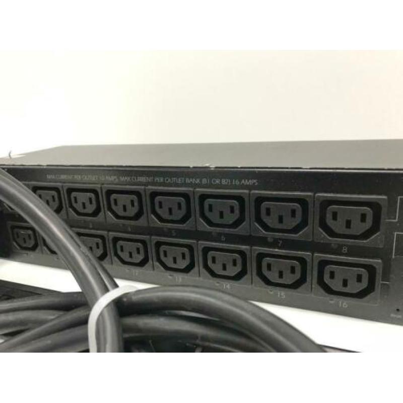 APC AP7922 Switched Rack PDU