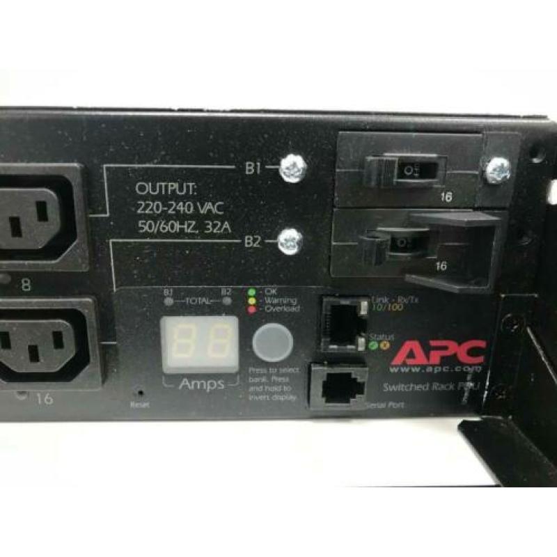 APC AP7922 Switched Rack PDU