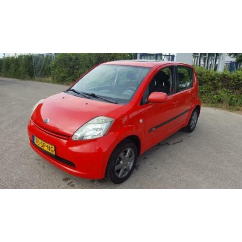 Daihatsu Sirion 1.0 5d, E 500 Sloop Premie! Open 10-22 uur O