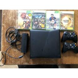 Xbox 360 incl 2 controllers