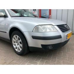 Volkswagen Passat 2.0-20V Trekaak/Airco