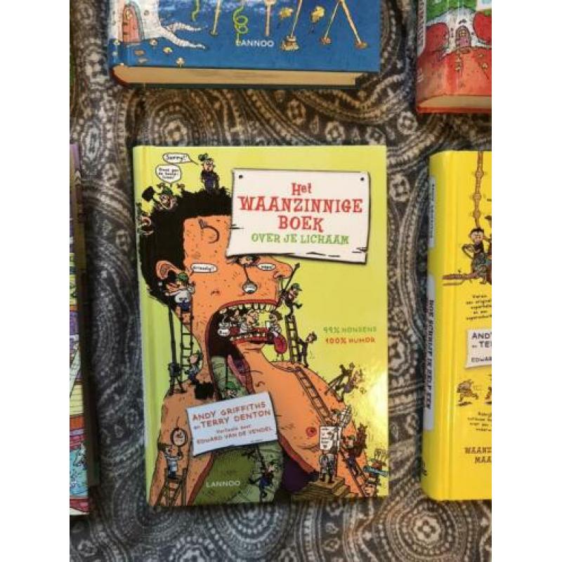 3 de waanzinnig boomhut van boeken