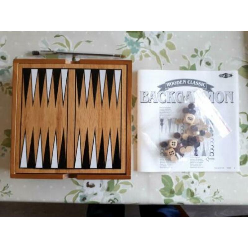 Backgammon hout reisspel, 2 spelers, denken + dobbelen, 8+