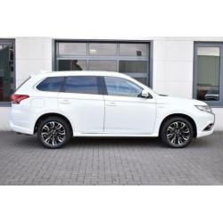 Mitsubishi Outlander 2.0 PHEV instyle+ incl. BTW (€19.775 ex
