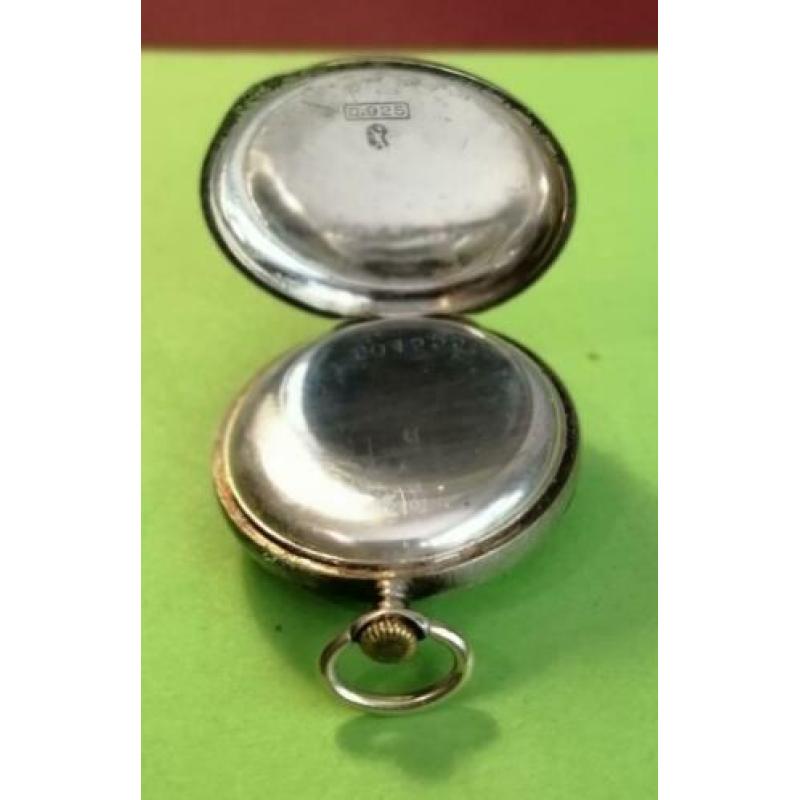 Klein antiek Zwitsers zakhorloge 2.