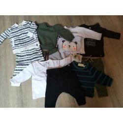 Babykleertjes maat 56
