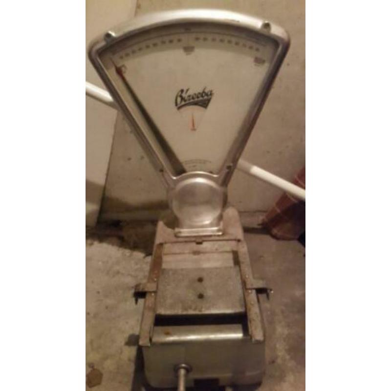 1954 weegschaal Birzeba