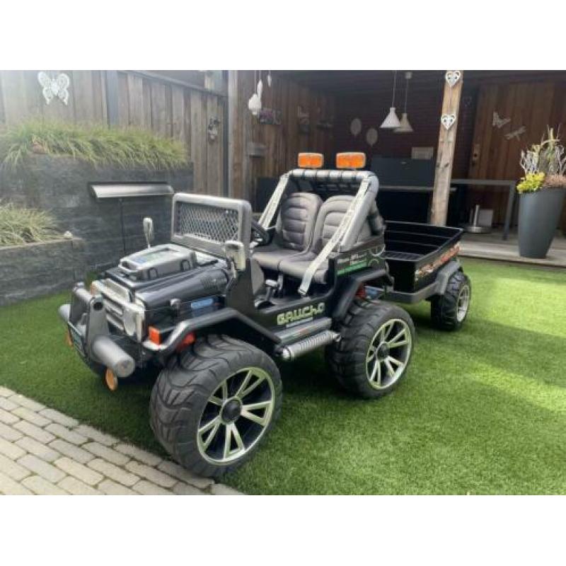 Peg Perego Gaucho 24 volt met aanhanger