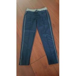 sportbroek maat M donker blauw grijs