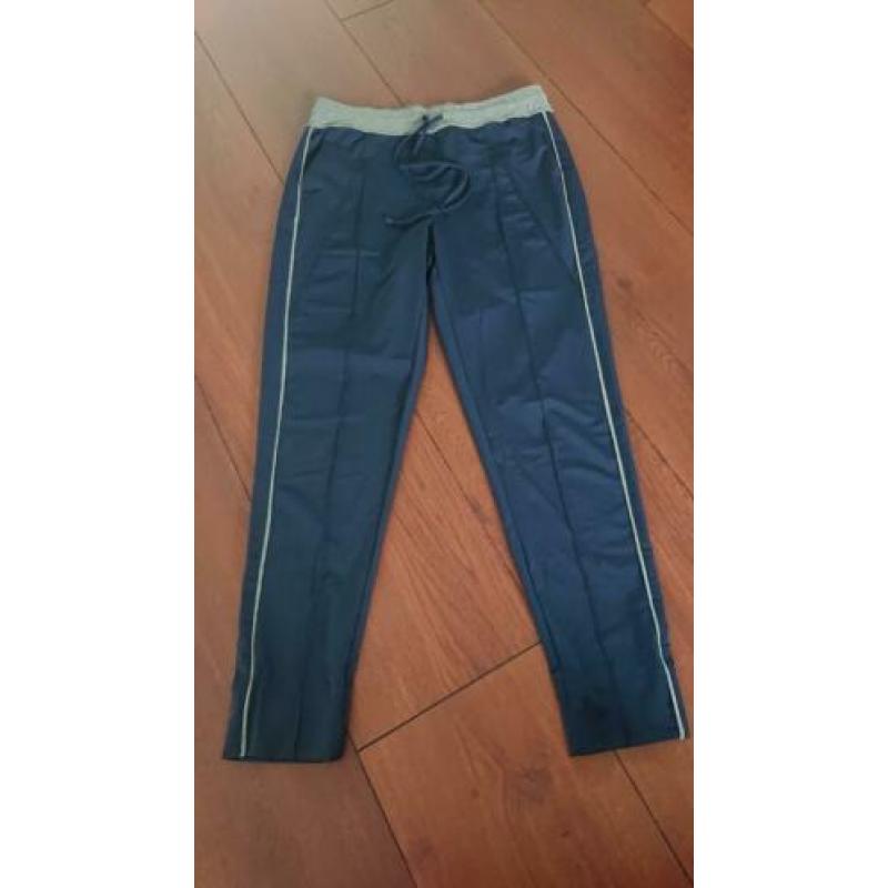 sportbroek maat M donker blauw grijs