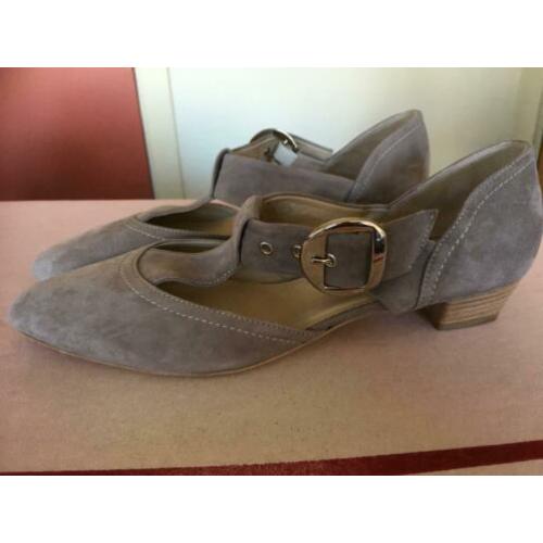 NIEUW *NALINI* Super Mooie Beige Suede Schoentje Maat 40 [M