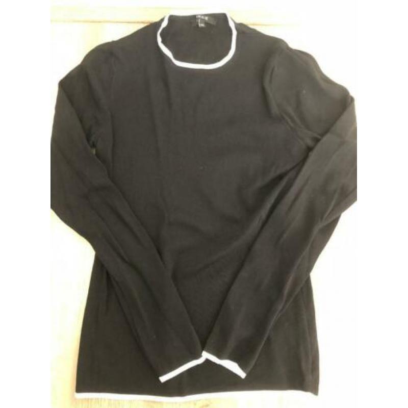 2 shirts lange mouwen Nikkie