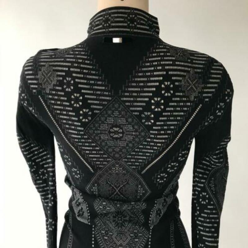 High, zwarte body, maat large