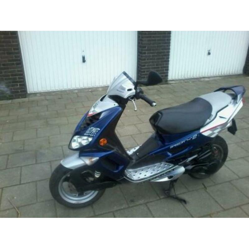 sym allo 2011 geel kenteken