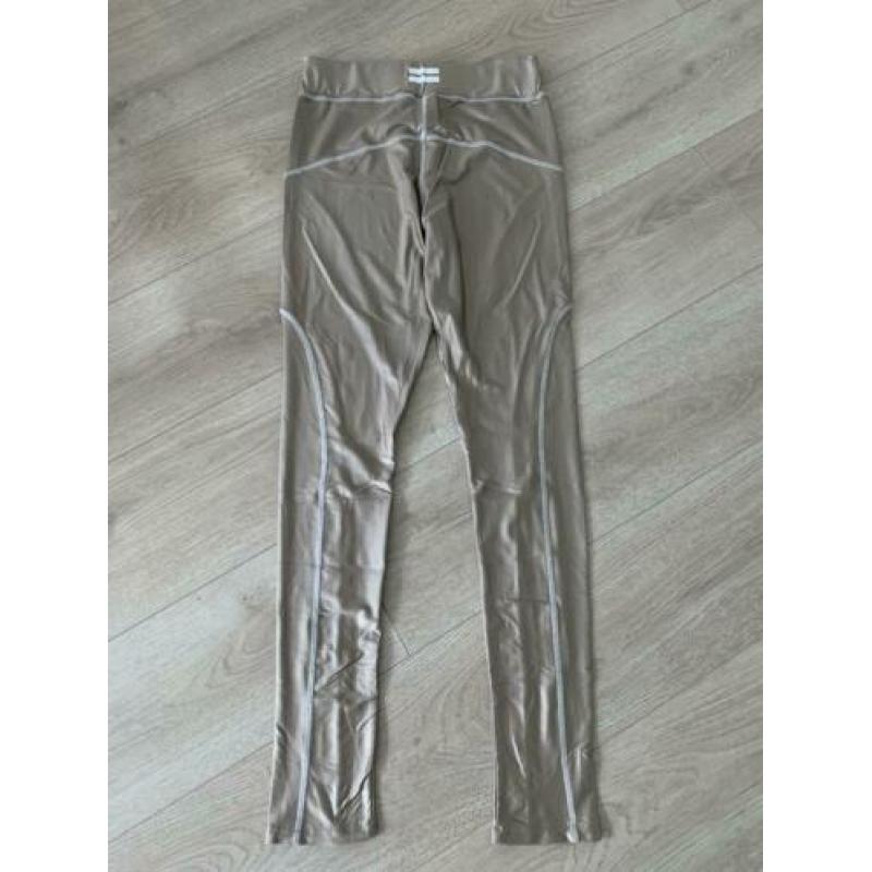 10days legging gold maat 1
