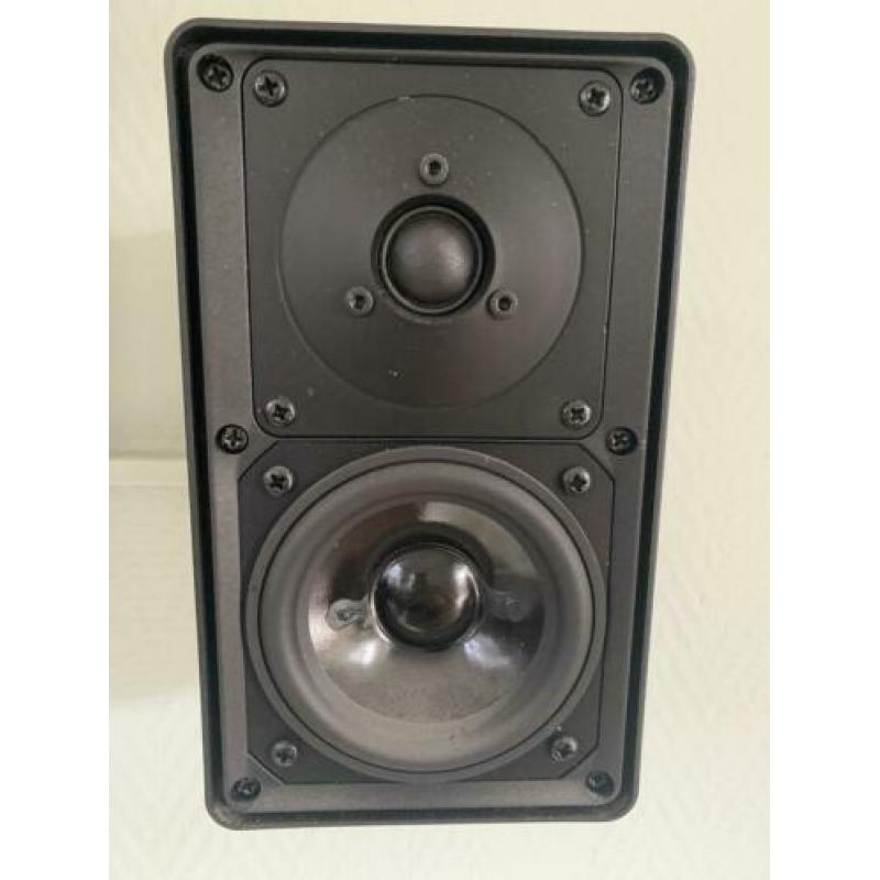 Elac High End speakers surround set