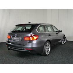 BMW 3 Serie Touring 316i Executive / Navigatie / Xenon verli