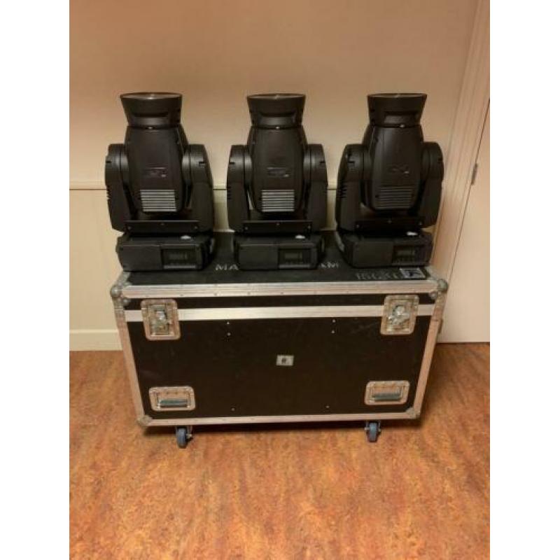 6 x Mac 250 Beam