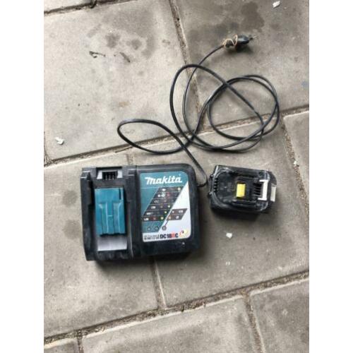Makita DC18RC Oplader met Accu