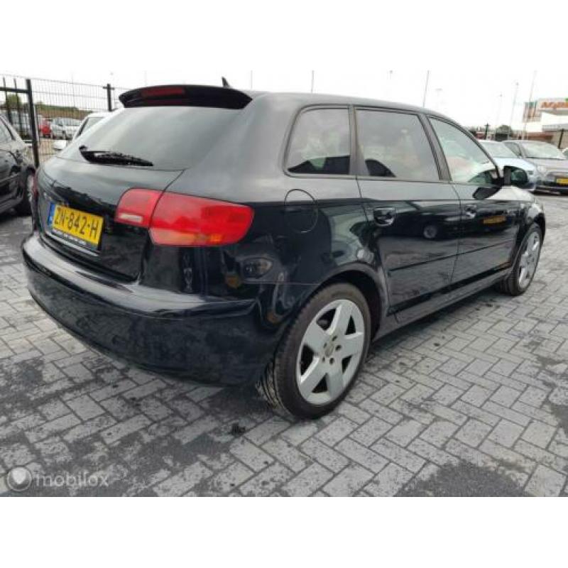 Audi A3 Sportback 2.0 FSI Attraction
