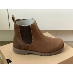 UGG nieuw! Mt 32