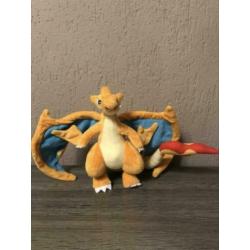 Nieuw: Nidorino Pokémon knuffel ( 30cm)