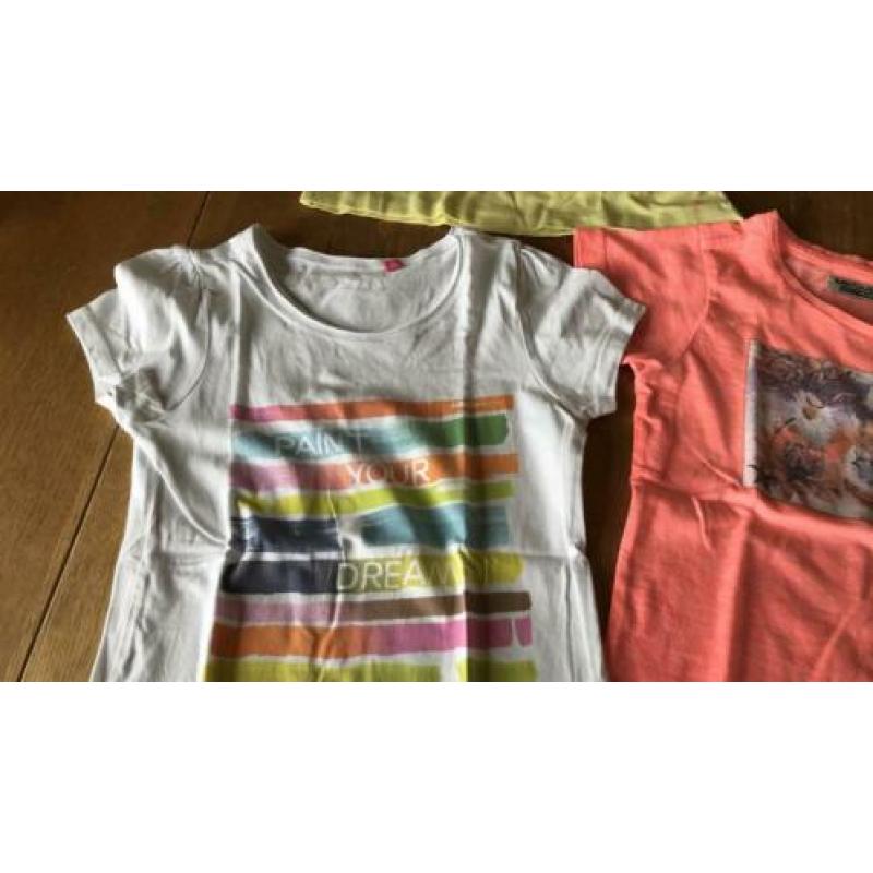 3 leuke shirts maat 122-128