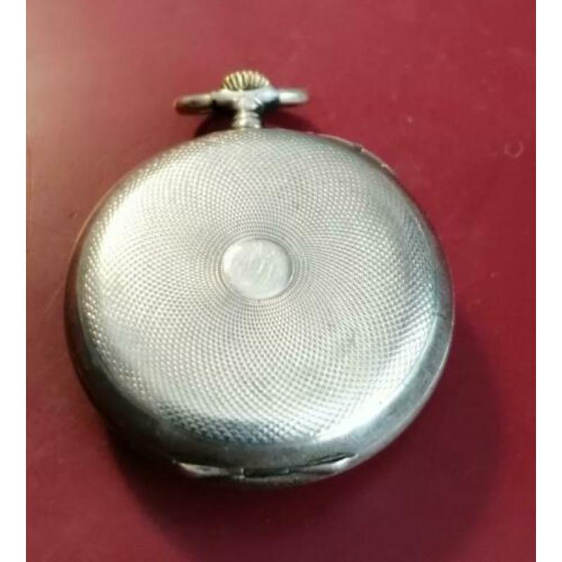 Klein antiek Zwitsers zakhorloge 2.
