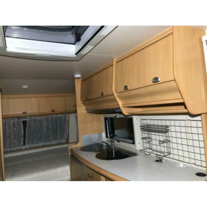 Hobby 440 sf easy bj 2002 fietsenrek, vast bed. 5995, euro