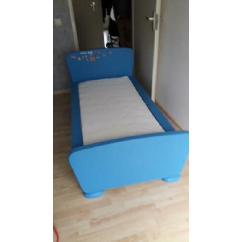 Kleuterbed blauw incl. Matrasje