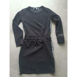 America Today rode hooded sweater maat 146-152