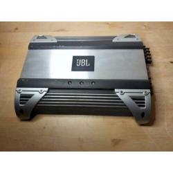 JBL versterker totaal 320 watt