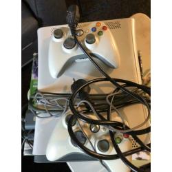 Xbox 360 met Kinect en 8 spellen