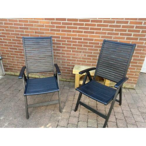 2 zgan zwarte hardhouten tuinstoelen