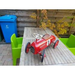 Rode retro roller loopauto James