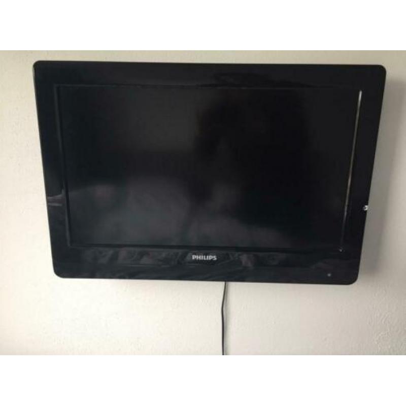 Philips tv 26 inch incl muurbeugel
