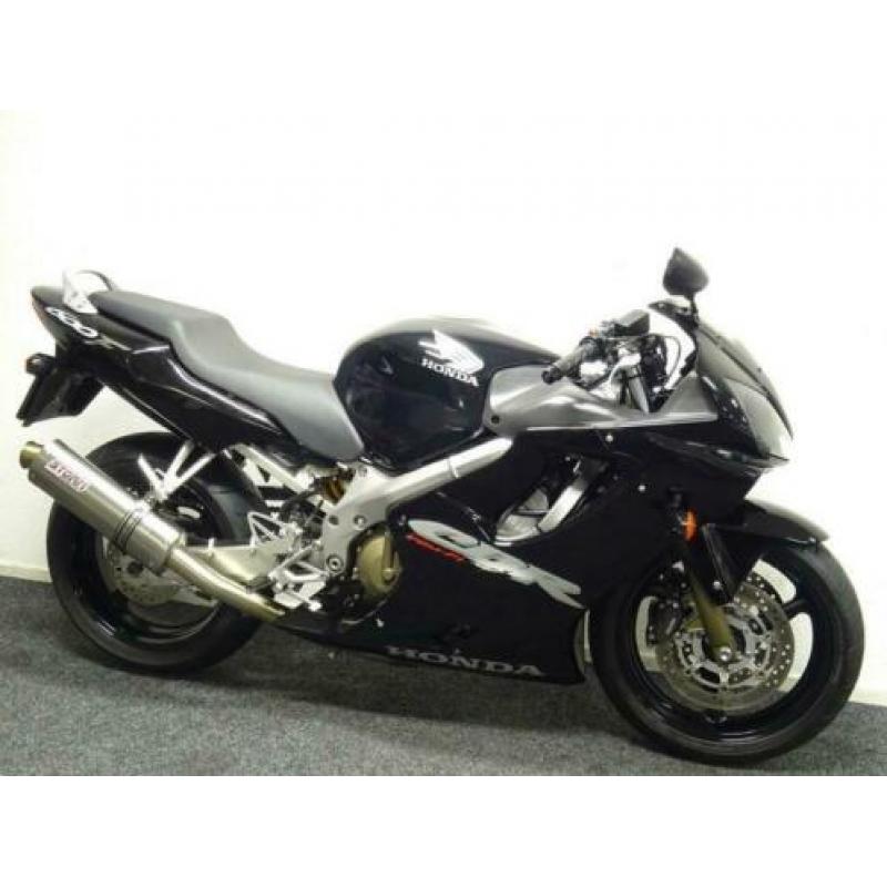 Mooie zwarte Honda CBR 600 F CBR600F (bj 2006)