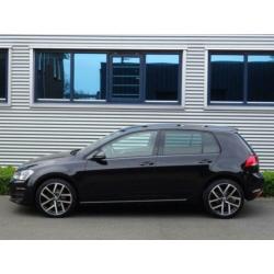 Volkswagen Golf 7 1.2 TSI Comfortline 5-Drs Navigatie PDC!
