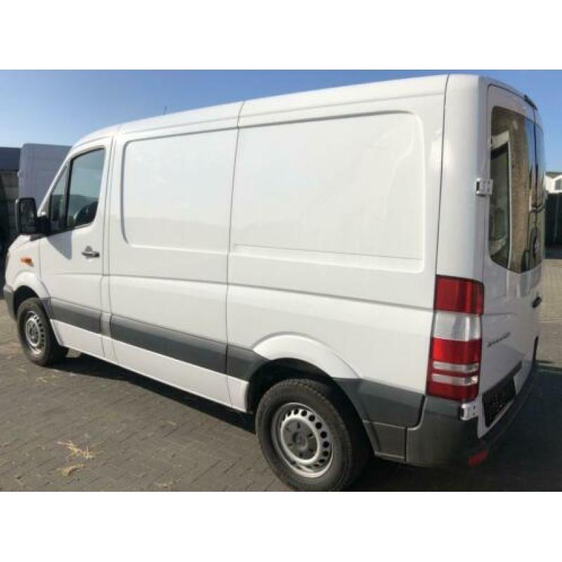 Mercedes-Benz Sprinter 210cdi l1h1 airco (bj 2016)