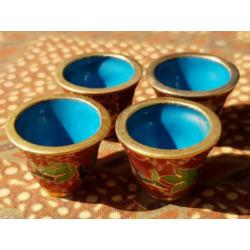 Mooi vintage Chinees cloisonne theeserviesje zesdelig.