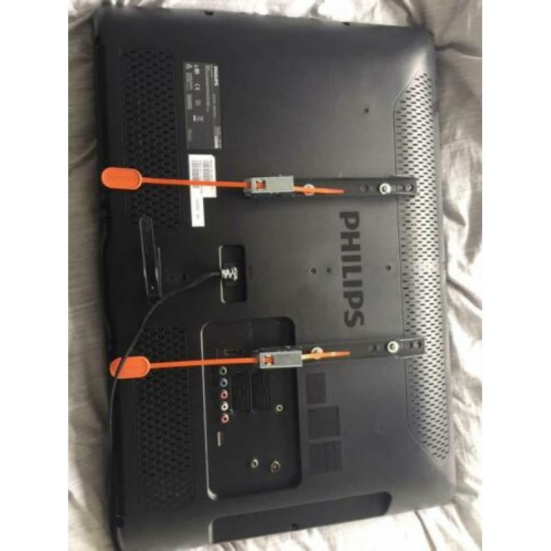 Philips tv 26 inch incl muurbeugel