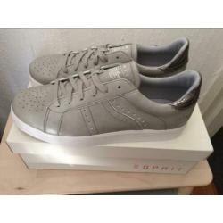 Nieuwe Esprit dames sneakers mt 39