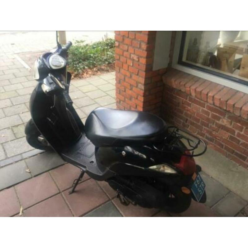Scooter 4takt blauw kenteken