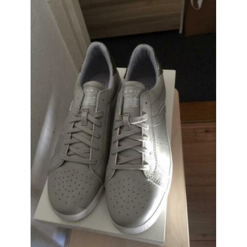 Nieuwe Esprit dames sneakers mt 39